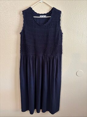 Crochet-Top Sleeveless Midi Dress - Navy with Pockets!  Size XL